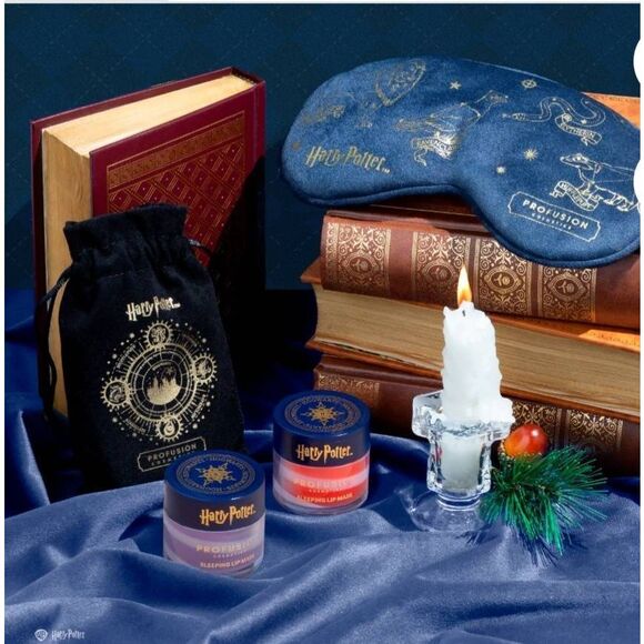 NEW IN BOX HARRY POTTER HOGEARTS HOLIDAY GIFT SET - Picture 3 of 8